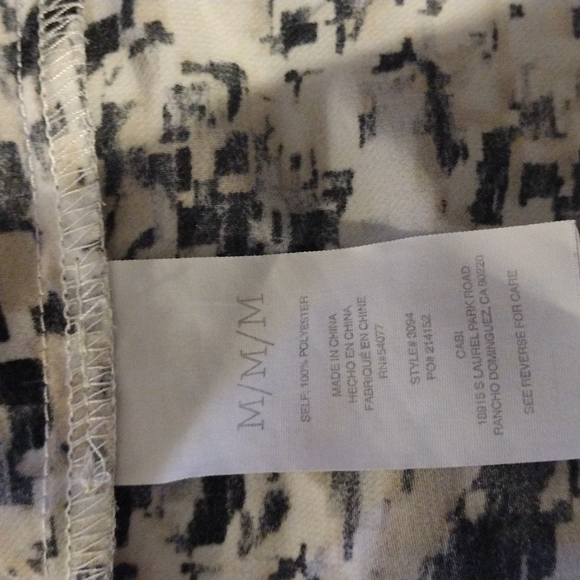 Cabi Shatter Blouse EUC - Picture 5 of 5